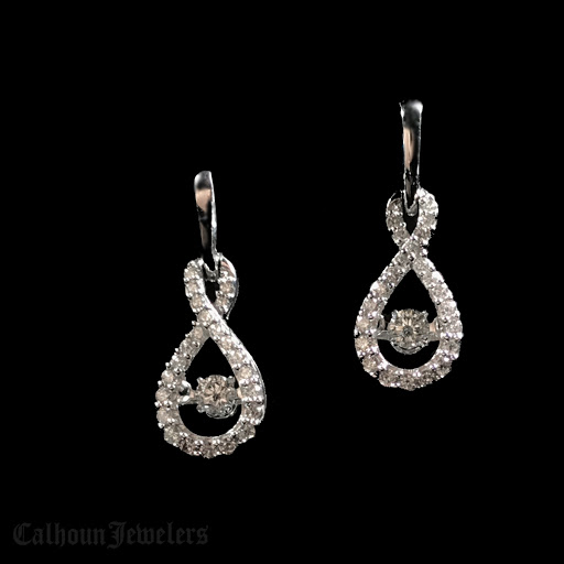 Jewelry Store «Calhoun Jewelers», reviews and photos, 500 Main St, Royersford, PA 19468, USA