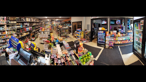 Liquor Store «Town Liquor», reviews and photos, 1127 W Algonquin Rd, Algonquin, IL 60102, USA