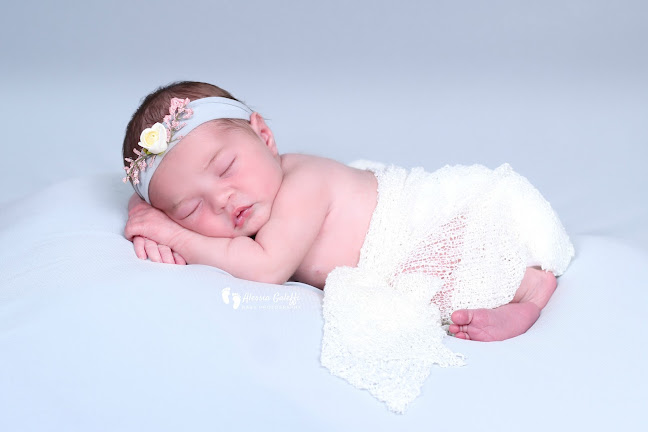 Alessia Galeffi baby photography - Aberdeen