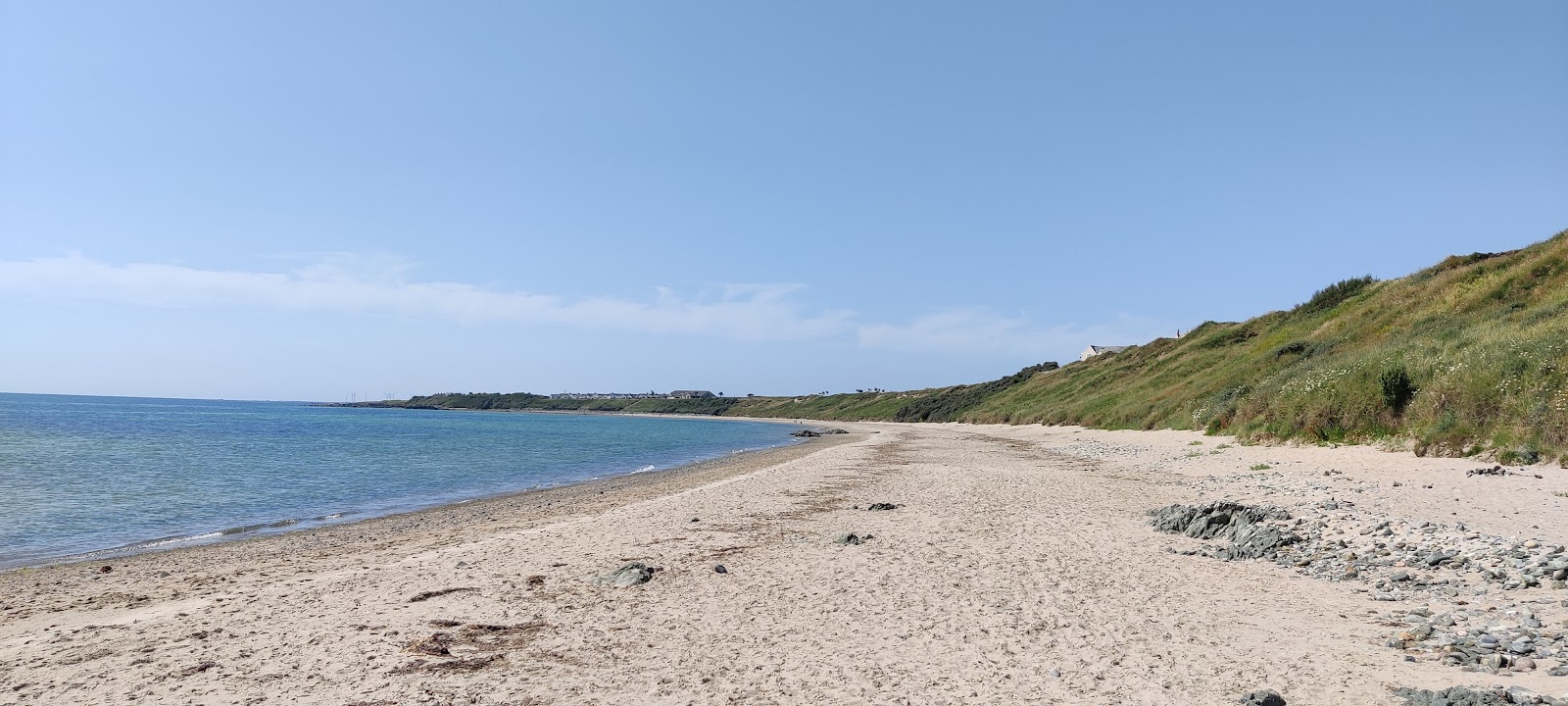 St.Helens Bay Beach'in fotoğrafı geniş bir kıyı şeridi ile birlikte