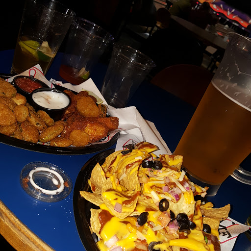 Bowling Alley «AMF Cranston Lanes», reviews and photos, 1450 Elmwood Ave, Cranston, RI 02910, USA