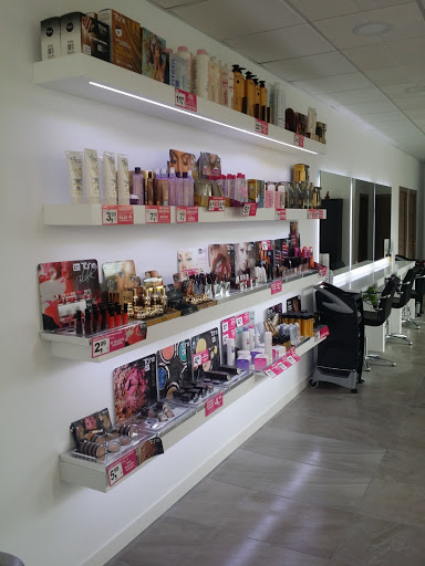 Peluquería Estica Hermanas Carrascosa en Huétor Vega, Granada