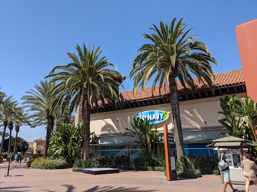 Clothing Store «Old Navy», reviews and photos, 634 Spectrum Center Dr, Irvine, CA 92618, USA