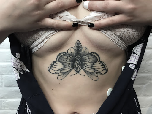 Minimalist tattoos Lille