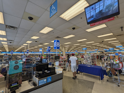 Clothing Store «Ross Dress for Less», reviews and photos, 2540 Cumberland Blvd SE, Smyrna, GA 30080, USA