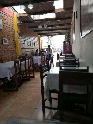 Plaza Restaurant - San Vicente de Cañete