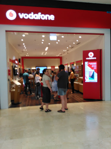 Comentários e avaliações sobre o Vodafone Parque Nascente