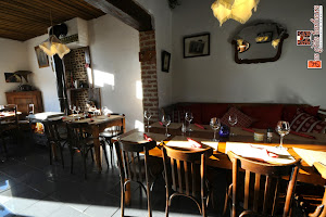 Les P'tits Bonheurs - Restaurant & Estaminet