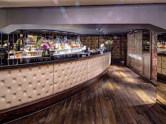 The Lounge Bar at Palm Beach Mayfair
