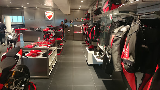 Cheap motorcycle clothing stores Milan