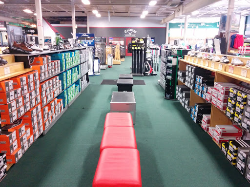 Ski Shop «Golf & Ski Warehouse Inc», reviews and photos, 2 Friel Golf Rd, Hudson, NH 03051, USA