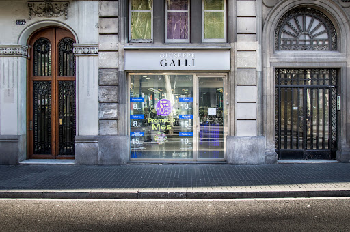 Giuseppe Galli (Via de les Corts Catalánes) en Barcelona, Barcelona