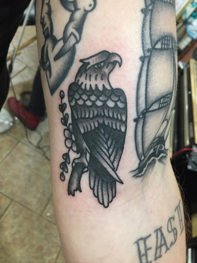 Tattoo Shop «The Rusty Needle Tattoo», reviews and photos, 1270 Harkrider St, Conway, AR 72032, USA