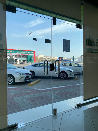 الافضل لتأجير السيارات 