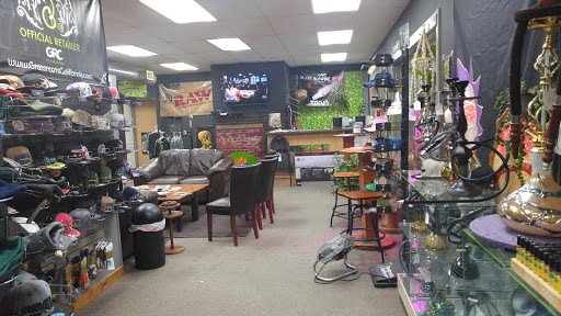 Tobacco Shop «Knuckleheads Tobacco & Gifts», reviews and photos, 550 State St, Madison, WI 53703, USA