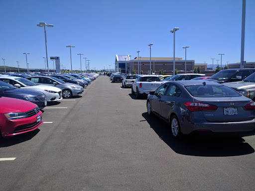 Used Car Dealer «CarMax», reviews and photos, 2750 Stoneridge Dr, Pleasanton, CA 94588, USA