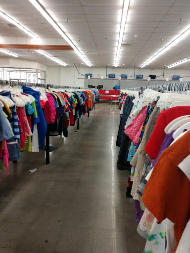 Used Clothing Store «Family Thrift Center Outlet», reviews and photos, 6769 S Texas 6, Houston, TX 77083, USA