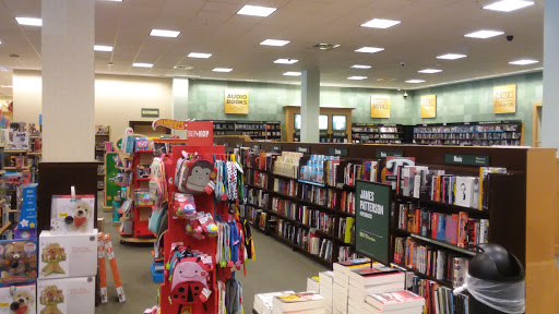 Book Store «Barnes & Noble», reviews and photos, 4000 Jericho Turnpike, East Northport, NY 11731, USA