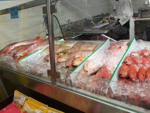 Supermarket «Pompano Supermarket», reviews and photos, 11 NE 3rd St, Pompano Beach, FL 33060, USA