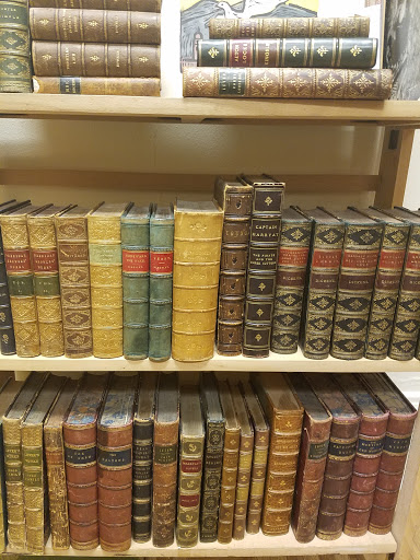 Used Book Store «The Book House in Dinkytown», reviews and photos, 1316 4th St SE #201, Minneapolis, MN 55414, USA