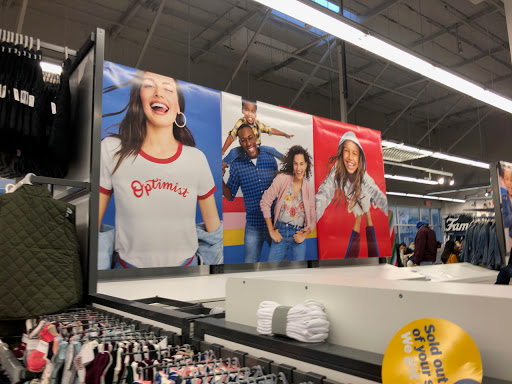 Clothing Store «Old Navy», reviews and photos, 45215 Worth Ave, California, MD 20619, USA