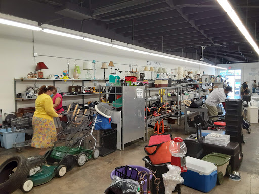 Thrift Store «Community Thrift Store», reviews and photos, 19720 E Arrow Hwy, Covina, CA 91724, USA