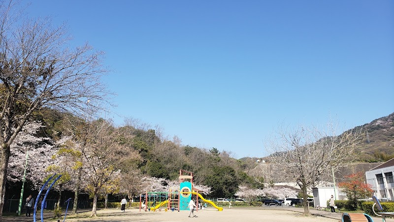 警固屋公園多目的広場