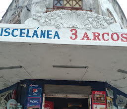 3 ARCOS CENTRO COMERCIAL photo