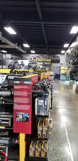 Truck Accessories Store «4 Wheel Parts - Portland - South Tabor», reviews and photos, 2700 SE 82nd Ave, Portland, OR 97266, USA
