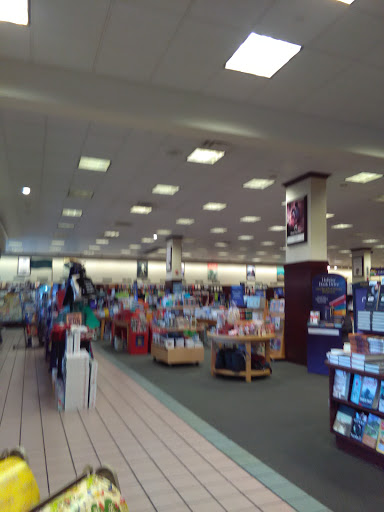 Book Store «Barnes & Noble», reviews and photos, 2191 N Rainbow Blvd, Las Vegas, NV 89108, USA