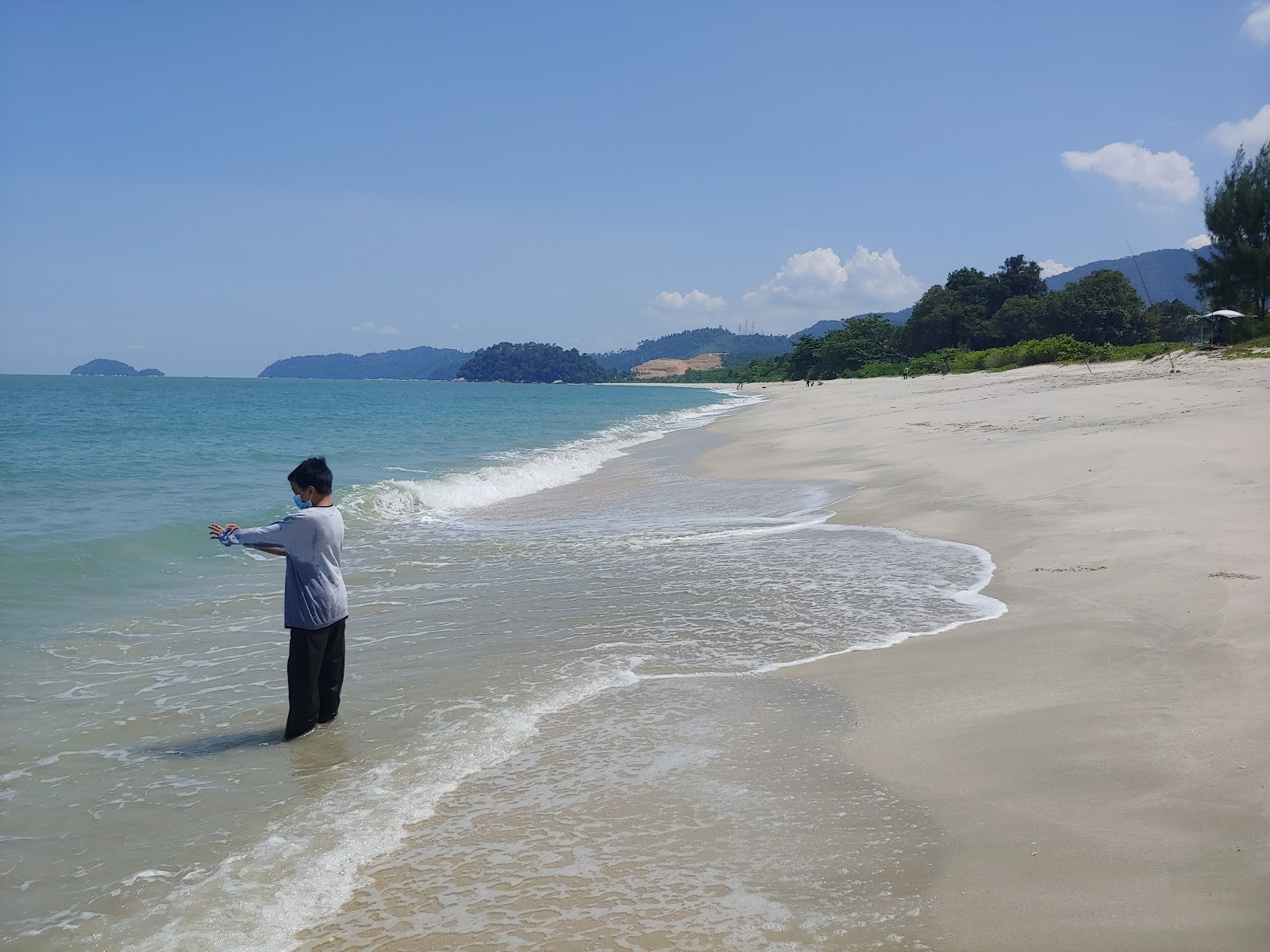 Pasir Panjang Beach'in fotoğrafı ve yerleşim
