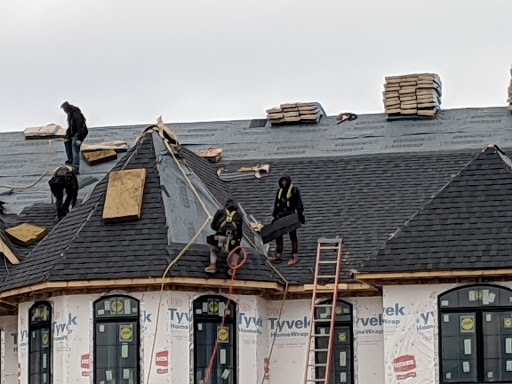 Minooka Roofing in Minooka, Illinois