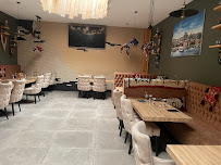 Atmosphère du Restaurant turc Restaurant Broch'ET ( brochette ) à Vernouillet - n°10