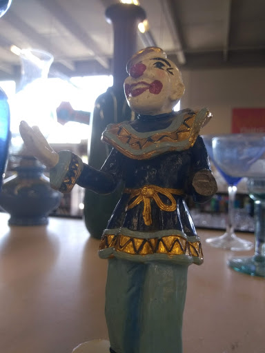 Thrift Store «Thrift Town», reviews and photos, 410 El Camino Ave, Sacramento, CA 95815, USA