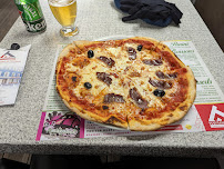 Plats et boissons du Pizzas à emporter Planète Pizza à Moutiers - n°2