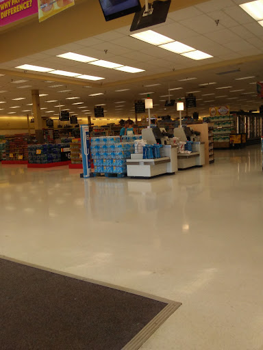 Grocery Store «Winn-Dixie», reviews and photos, 3200 N Ashley St, Valdosta, GA 31602, USA