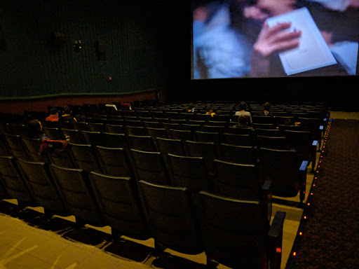 Movie Theater «United Artists Hampton Bays 5», reviews and photos, 119 W Montauk Hwy, Hampton Bays, NY 11946, USA