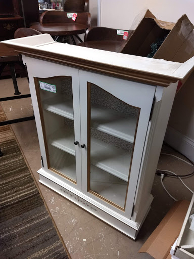 Consignment Shop «New Leaf Home Furnishings», reviews and photos, 2449 Pierce Dr #3, Spring Grove, IL 60081, USA