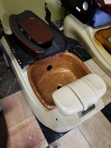 Beauty Supply Store «Oakland Nails & Beauty Supply», reviews and photos, 919 International Blvd, Oakland, CA 94606, USA