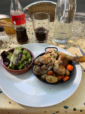 Bar Restau à Nîmes
