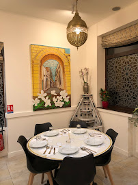 Atmosphère du Restaurant Syrien : Maison De Jasmin مطعم بيت الياسمين à Créteil - n°11