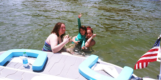 Park «Pier Park», reviews and photos, 350 Lake Shore Rd, Grosse Pointe Farms, MI 48236, USA