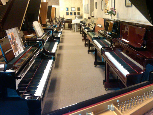 Dave's Piano Showroom