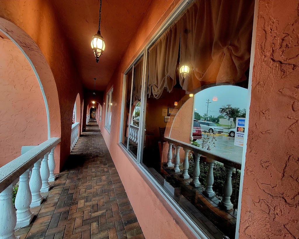 Sip and Dine Restaurant 33904