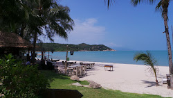 Bhundhari Beach'in fotoğrafı ve yerleşim