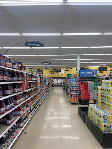 Supermarket «Giant Eagle Supermarket», reviews and photos, 4000 Powell Rd, Powell, OH 43065, USA