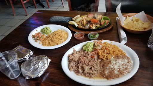 Mexican Restaurant «Rosarito Fresh Mexican Grill», reviews and photos, 27674 Newhall Ranch Rd #30, Valencia, CA 91355, USA
