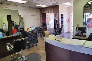 Rebeldes beauty salon & Barber Shop image