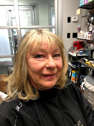 Hair Salon «Hair Professionals Salon/Spa», reviews and photos, 3035 White Bear Ave, Maplewood, MN 55109, USA