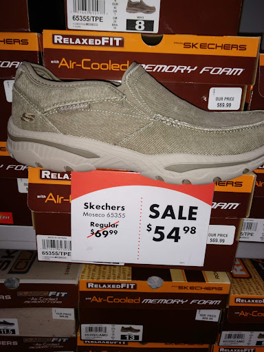 Shoe Store «Shoe Carnival», reviews and photos, 3867 Mexico Rd, St Charles, MO 63303, USA